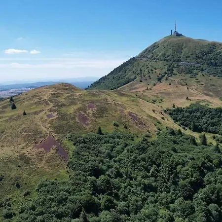 Iris, Saint Antoine, Orcival, Entre Sancy Et Volcans D'auvergne * Orcival