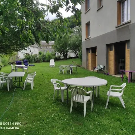 Iris, Saint Antoine, Orcival, Entre Sancy Et Volcans D'auvergne Apartamento